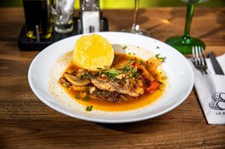 SARAMURA DE CRAP CU MAMALIGUTA