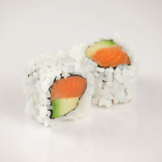 uramaki de salmon y aguacate 8U
