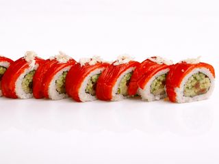 California z pieczoną papryką i sosem orzechowym