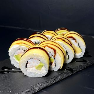 Манго рол з креветкою (300г)