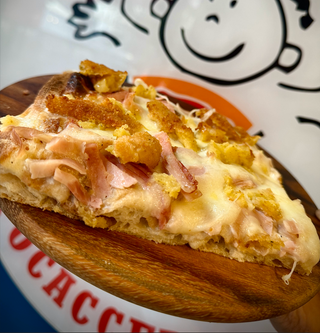 trancio di focaccia giovane