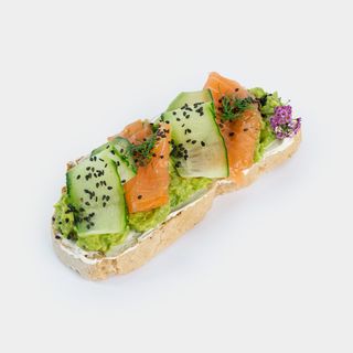 Salmón Avo Toast