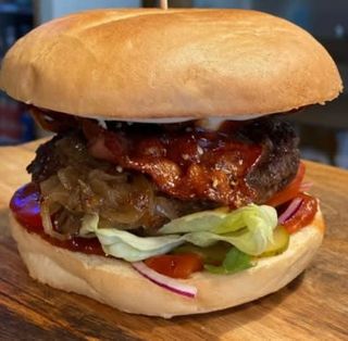 Zestaw Burger Lager Piwny + Coca-Cola puszka 0,33l !