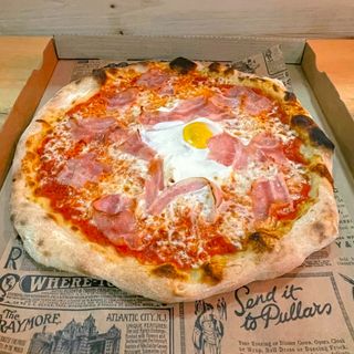 Pizza Bismarck