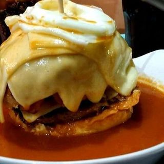 Hambúrguer no Prato Especial