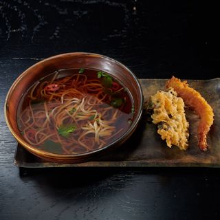 Supă tempura udon