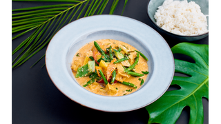 Massaman Curry z warzywami i tofu