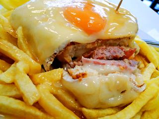 Francesinha de Vaca Completa
