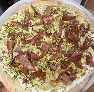 Pizza Mortadella (33 Cm.)