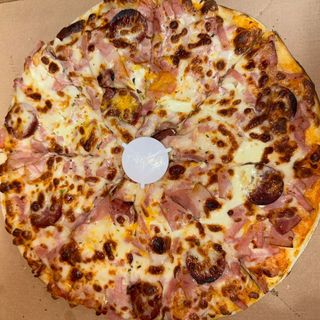 16. Pizza Montecarlo (28 Cm.)