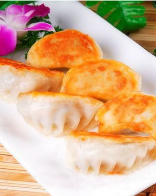 306. Gyozas De Pollo A La Plancha