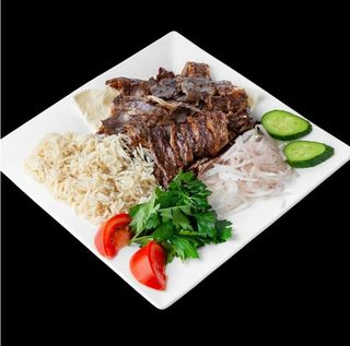 Донер в тарелке