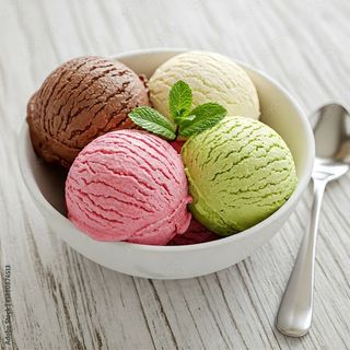 Ice Cream (2 scoops)