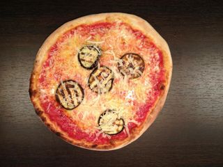 Melanzane e scaglie di grana