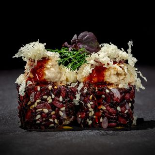 Black tuna roll 4 pezzi