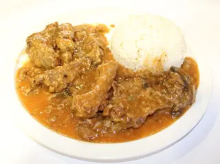 Costillas de cerdo en salsa de champiñones