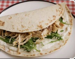 Piadina de pollo