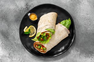 Piadina çiğ köfte