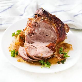 Cuisse De Dindon Braisé & Attiéké