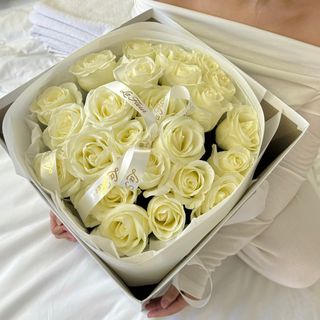 Нежность в руках