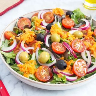 Ensalada Mediterránea