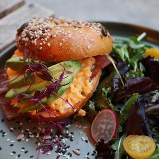 Bagel de Bacon e Ovos