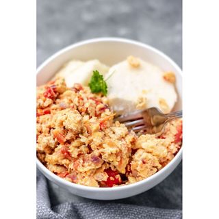 Boiled yam and egg sauce