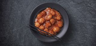 Pileće kuglice u slatko kiselom sosu