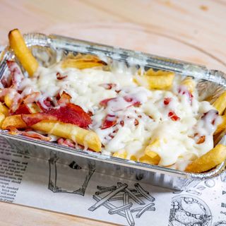 Cartofi cu bacon si mozzarela + 2 Clatite