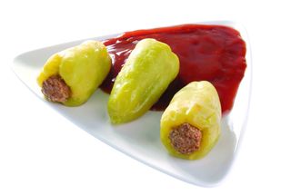 Пълнени чушки с кайма и ориз (350гр)