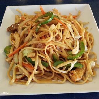 N4-Tallarines Fritos Con Papas Fritas