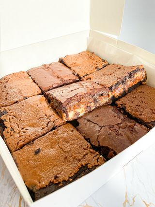 Pack  para celebrar 9 unidades brownies 