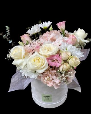 Aranjament in cutie catifea Pink&white