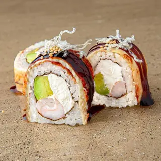 Momo special Roll
