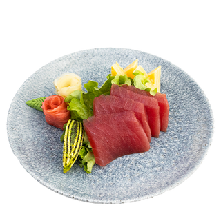 10. Sashimi z tuńczykiem 80g / 60g