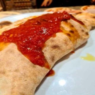 PIZZA CALZONE