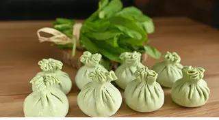 Chinkali ze szpinakiem i bryndza