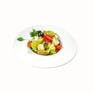 Grčka salata sa pečenim sirom