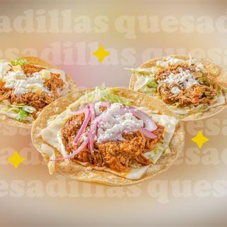 Quesadilla Pollo Alambre (3 unidades)