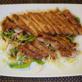 3c. Tonkatsu de cerdo  frito
