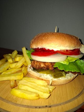 Burger hrskava piletina 150g