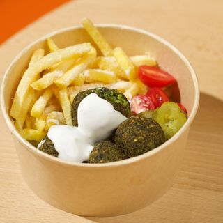 Ланч-боул з фалафелем