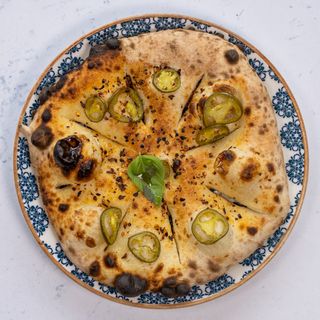 Focaccia piccante