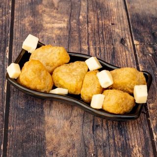 Cheese chili nuggets* (5-6pz)