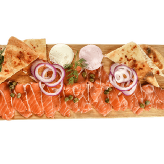  Домашно маринована сьомга (320г)