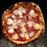 Пица Саламе