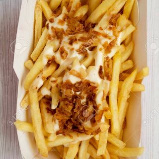 Ptata fries sos fromage