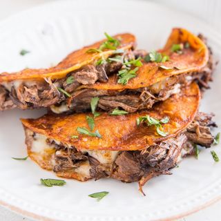 Quesadillas de birria (4 uds.)