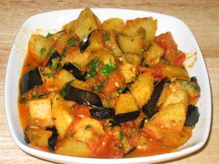 Aloo nbaingan 
