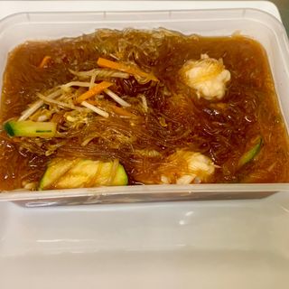 Spaghetti di soia con gamberi